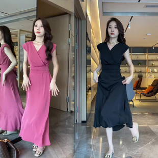 网红时尚连衣裙女2023年夏季韩版显瘦收腰气质，减龄长裙潮
