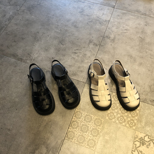 包头凉鞋女2024年夏季韩版时尚，真皮镂空透气搭扣中跟罗马鞋