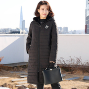 韩国冬季妈妈装棉衣外套加绒宽松大码气质中年女装连帽厚OUA6092