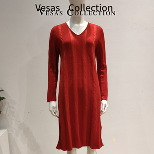 Vesas Collection唯尚女装 连衣裙 金属丝面料彰显简洁贵气 W1381