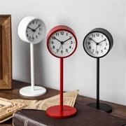 闹钟简约北欧风格学生用静音床头钟表创意个性台钟桌面摆件小座钟