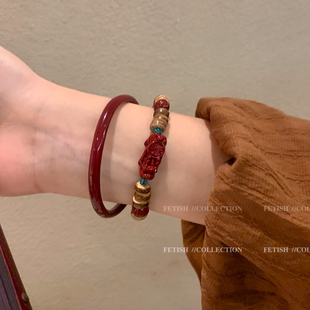 新中式朱砂椰壳手串独特设计感复古手链，女朱红精致手镯手饰品