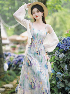 春夏女装法式复古油画吊带长裙雪纺开衫高级感两件套海边度假长裙