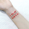 花臂少女tattoo泫雅风，韩系红色爱自己love，myself英文纹身贴