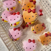 日本正版hello Kitty凯蒂猫棉花糖松饼 捏捏乐慢回弹减压玩具挂饰