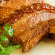 广东广西扣肉虎皮非玉林罐头梅菜蒸碗卤肉营养，即食下饭菜肉零食
