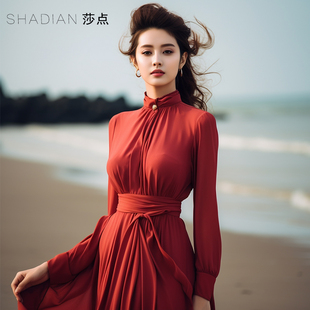 红色连衣裙女春夏遮肉显瘦大摆裙长袖，海边沙漠出游度假沙滩裙