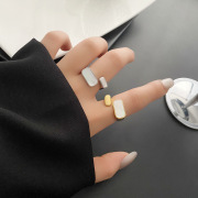日韩简约个性长条天然白色贝壳钛钢镀金色食指戒指指环女款不掉色