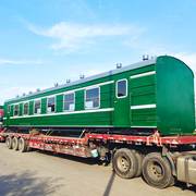 绿皮火车车厢大型复古火车头模型餐厅老式蒸汽，东风报废高铁民宿