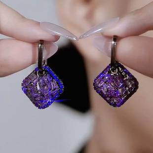 高贵奢华紫色方块水晶耳环，大气精致名媛，耳饰高级感复古银针耳钉女
