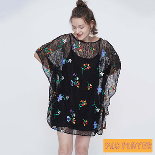 MIC Player重工刺绣镂空蝙蝠袖又纯又欲气质设计感连衣裙女两件套