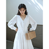 mixabo春季法式优雅白色连衣裙，女长袖仙气风，v领贝壳扣蛋糕裙