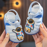 宝宝凉鞋2023男宝小孩，塑料踩水鞋子夏季防滑婴幼儿2岁男童3岁