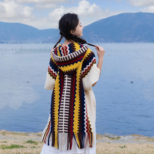 民族风连帽斗篷式披肩新疆西藏草原云南大理丽江旅游穿搭保暖外套