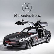 美驰图正版合金车仿真模型汽车，礼物benz奔驰118slramgmclaren