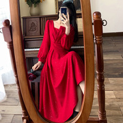 哺乳裙秋冬高级感气质酒红色满月敬酒礼服辣妈时尚平时可穿月子服