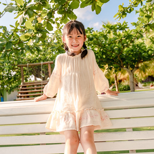 美绝了韩国童装 夏款女童重工刺绣灯笼袖连衣裙 短裤舒适棉纱套装