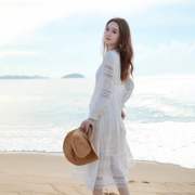 法式白色长袖连衣裙夏海边度假收腰温柔风v领镂空长裙女F967纯色