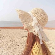 女式带沿今年夏季流行的帽子，日式草帽花朵花边，太阳帽渔夫帽波浪边