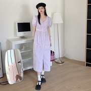 法式少女香芋紫色连衣裙设计感小众v领泡泡袖中长款淡紫色裙子夏