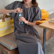 韩国chic夏季小众慵懒风，圆领宽松泡泡袖简约长款后开叉纯色连衣裙