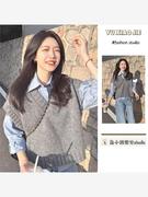两件套装韩系简约v领灰色短款毛衣，背心针织衫马甲女+蓝色长袖衬衫