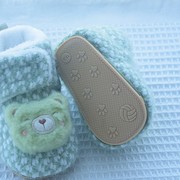 婴儿棉鞋0-1岁加绒加厚冬季新生不掉鞋，软底可爱保暖6宝宝雪地靴子