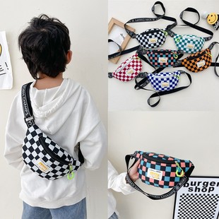 韩版儿童包宝宝迷你卡通斜跨包男童胸包可爱简约时尚外出腰包背包