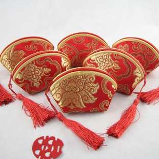 结婚喜糖盒子中国风喜糖，袋锦缎零钱包，喜糖包装纱袋新年寺庙祈福袋