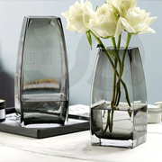 弗莱文茨简约四方收口方形玻璃花瓶居家餐桌桌面鲜花百合玫瑰花瓶