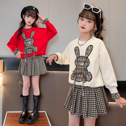 女童套装2023春秋季洋气时髦百褶短裙半身裙学院风卫衣两件套