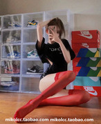性感蕾丝边中筒袜过膝袜，红色丝袜透视薄款女袜