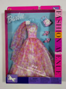 预barbiefashionavenue25755芭比衣服，配件粉色礼服