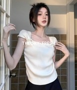 theoryfresh法式纯欲风韩系短款t恤女设计感褶皱珍珠方领上衣