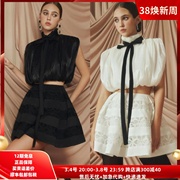 ZS名品越南设计师Oia 23立领压褶蝴蝶结飘带上衣半裙名媛气质套装
