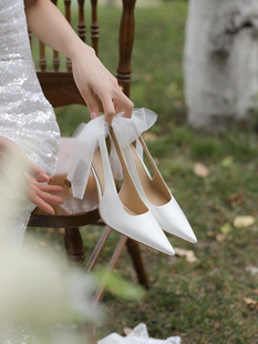 Lusen主婚纱婚鞋粗跟不累脚法式缎面新娘鞋高级感蝴蝶结平时可穿