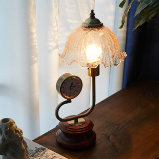 美式复古田园卧室床头台灯民国创意古典灯老上海实木玻璃学习钟表