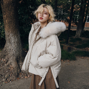 开衩设计奶油棉服女冬季大毛领，小众短款宽松棉衣加厚外套