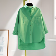 牛油果绿色长袖衬衫2023秋季今年流行休闲洋气高级感衬衣上衣