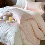 100支长绒棉贡缎全棉四件套粉色花朵刺绣纯棉被套女生床上用品1.8