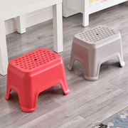 镂空面浴室凳子塑料家用加厚换鞋凳熟胶板凳，客厅高凳餐桌凳可叠放