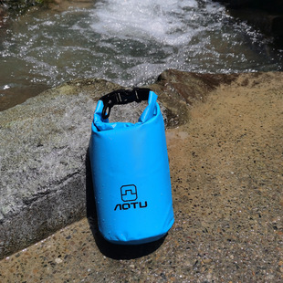 凹凸户外运动防水桶袋腰包2L手机相机防水袋游泳漂流皮划艇冲浪包