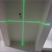 小型激光水平仪打线器绿光，红外线电子f水平尺十字，线投线器底座强