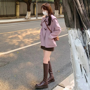 韩系紫色牛角扣短款毛呢外套女秋冬小个子娃娃领减龄设计感大衣