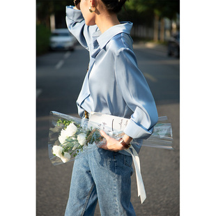 蓝色缎面衬衫女秋季2023仿醋酸真丝，法式气质高级感丝绸上衣