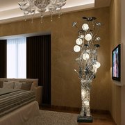 创意简约现代个性落地灯客厅卧室，led花瓶装饰水晶落地台灯遥控铝