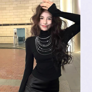 黑色高领珍珠链烫钻纯欲辣妹正肩长袖T恤女秋冬修身内搭打底上衣