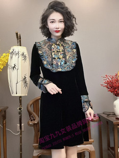 高级刺绣拼接时尚国风裙子女士冬季长袖立领气质显瘦丝绒连衣裙