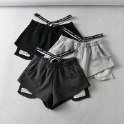 显腿长高腰短裤女22夏季辣妹，风松紧腰贴标收腰，宽松阔腿休闲热裤潮