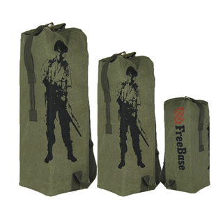 《HCGH》自由兵户外运动男女战术旅行登山包军绿帆布双肩背包桶包